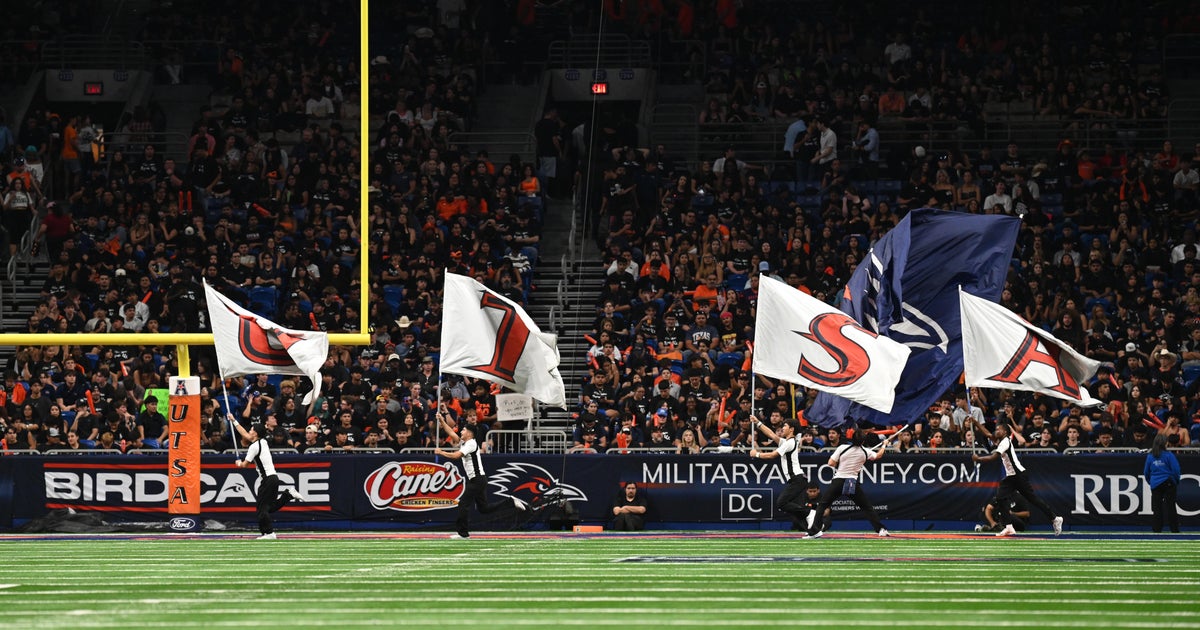 U.S. Air Force Member Dies Following Fatal Fall at UTSA Football Game U.S. Air Force Member Dies Following Fatal Fall at UTSA Football Game