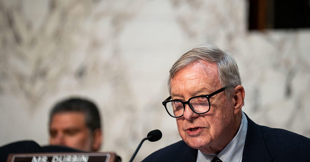 Senator Durbin Demands DOJ Probe Into FBI’s Relaxed Hiring Standards Senator Durbin Demands DOJ Probe Into FBI’s Relaxed Hiring Standards