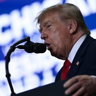 Trump Targets Abdul El-Sayed in Michigan Rally as Midterm Tensions Escalate