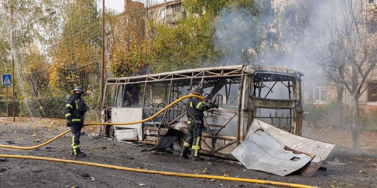 Russian Missile Strike in Ukraine Kills 30 on Buses, Kremlin Says Peace Remains Elusive