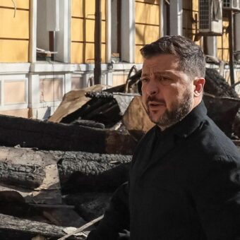 Zelenskyy Accuses Russia of Ignoring Energy Ceasefire as Attacks Continue