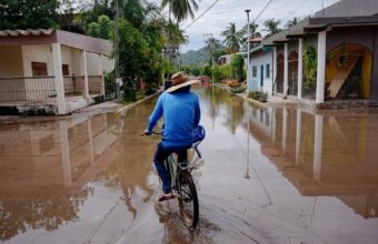 Hurricane Simon Continues to Impact Western Mexico as Tropical Systems Claim Five Lives Hurricane Simon Continues to Impact Western Mexico as Tropical Systems Claim Five Lives