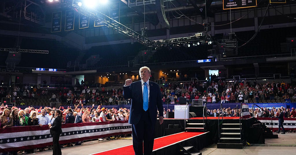 Trump Touts Expanded Presidential Authority During Kentucky Midterm Rally Trump Touts Expanded Presidential Authority During Kentucky Midterm Rally