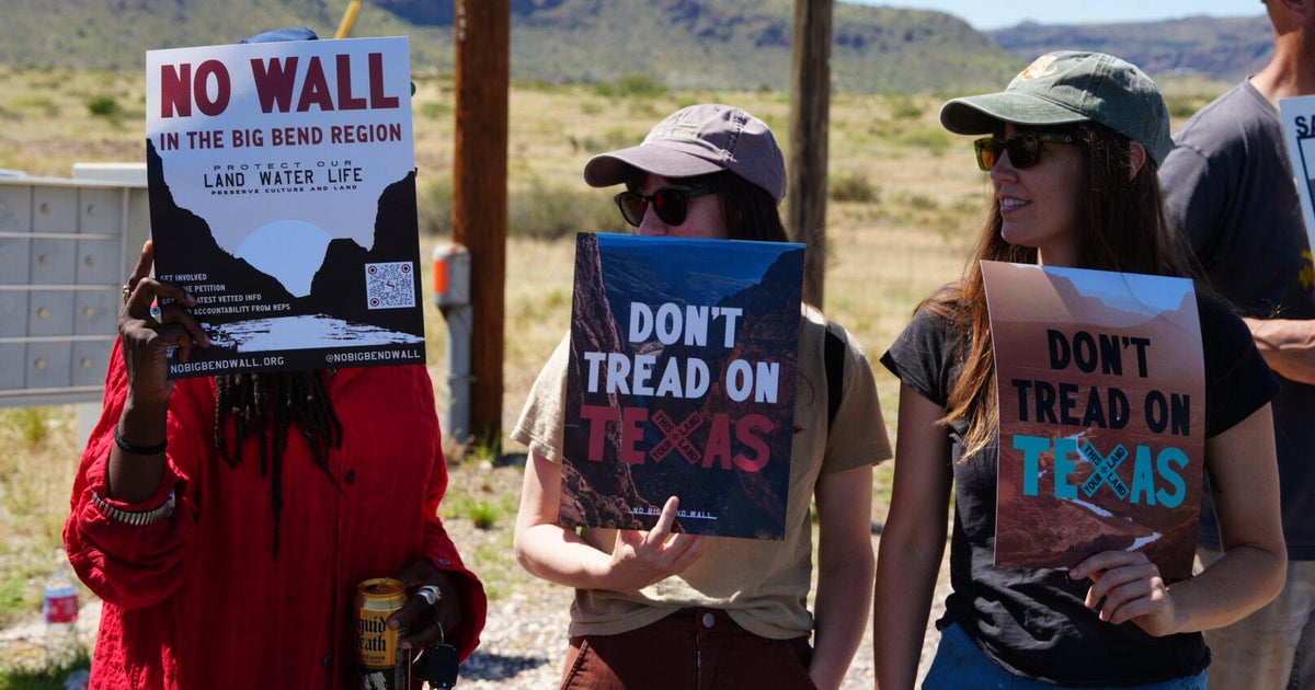 Trump Administration Urges Supreme Court to Lift Big Bend Border Wall Injunction