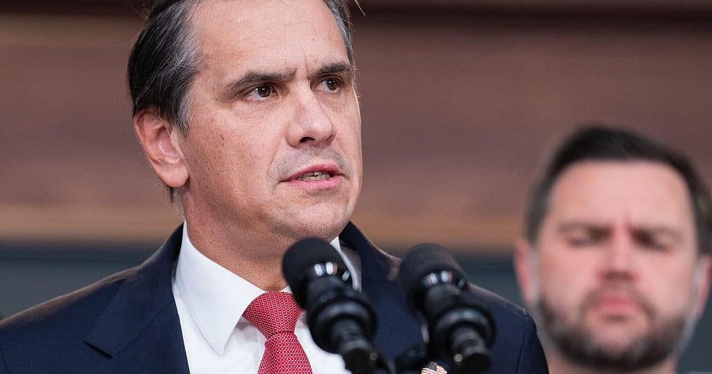 DOJ Memo Allows Top Officials to Engage in Political Campaigns