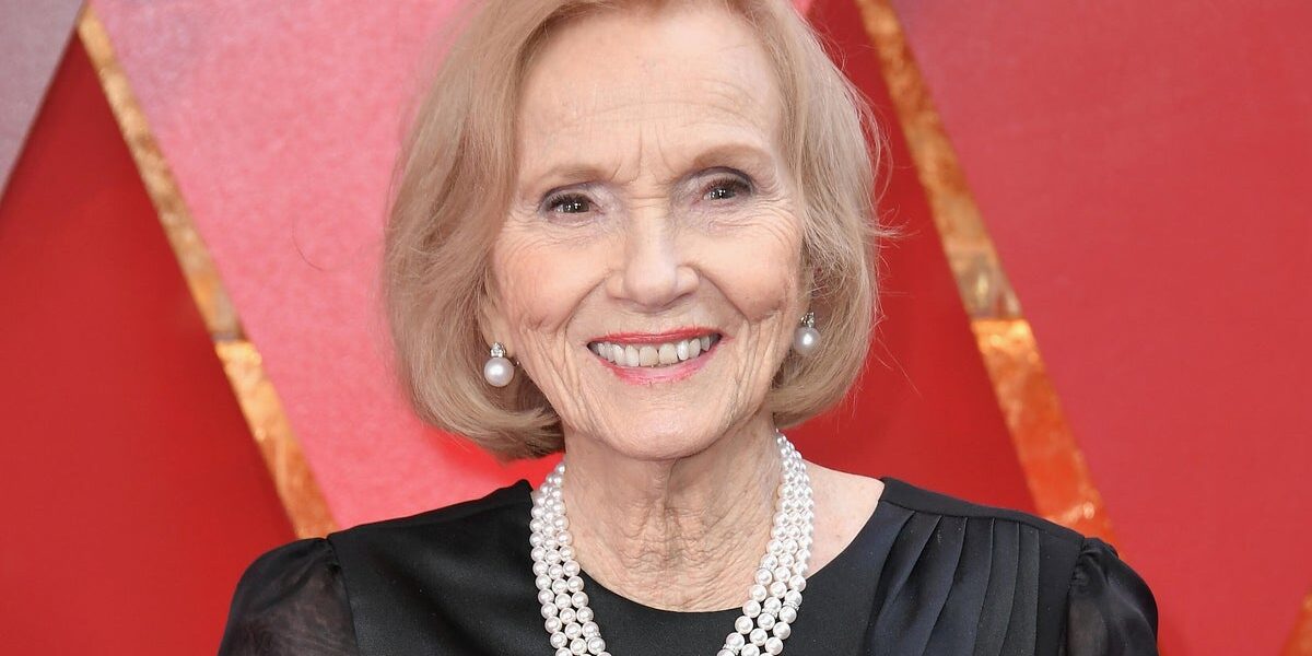 Eva Marie Saint, Oscar-Winning Star of ‘On the Waterfront’ and ‘North by Northwest,’ Dies at 102 Eva Marie Saint, Oscar-Winning Star of ‘On the Waterfront’ and ‘North by Northwest,’ Dies at 102