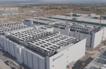 China Outpaces U.S. in Data Center Expansion Amid AI Race