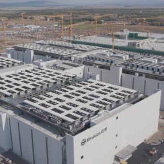 China Outpaces U.S. in Data Center Expansion Amid AI Race China Outpaces U.S. in Data Center Expansion Amid AI Race