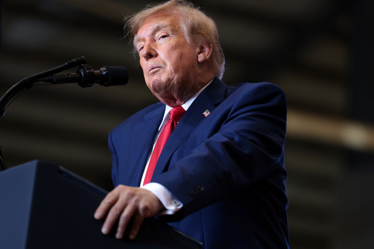 Trump Rally Performance Sparks Renewed Scrutiny Over Presidential Health Trump Rally Performance Sparks Renewed Scrutiny Over Presidential Health
