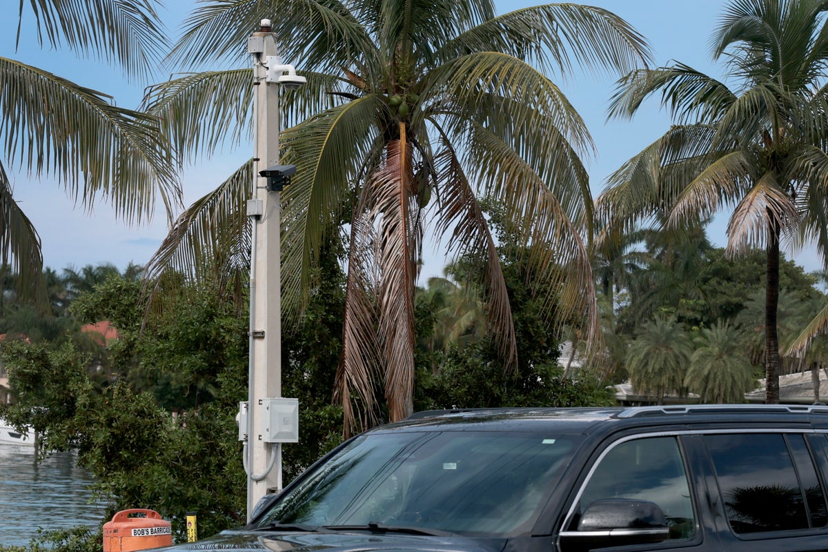 Mystery Surveillance Cameras Found in Florida County Spark Privacy Concerns