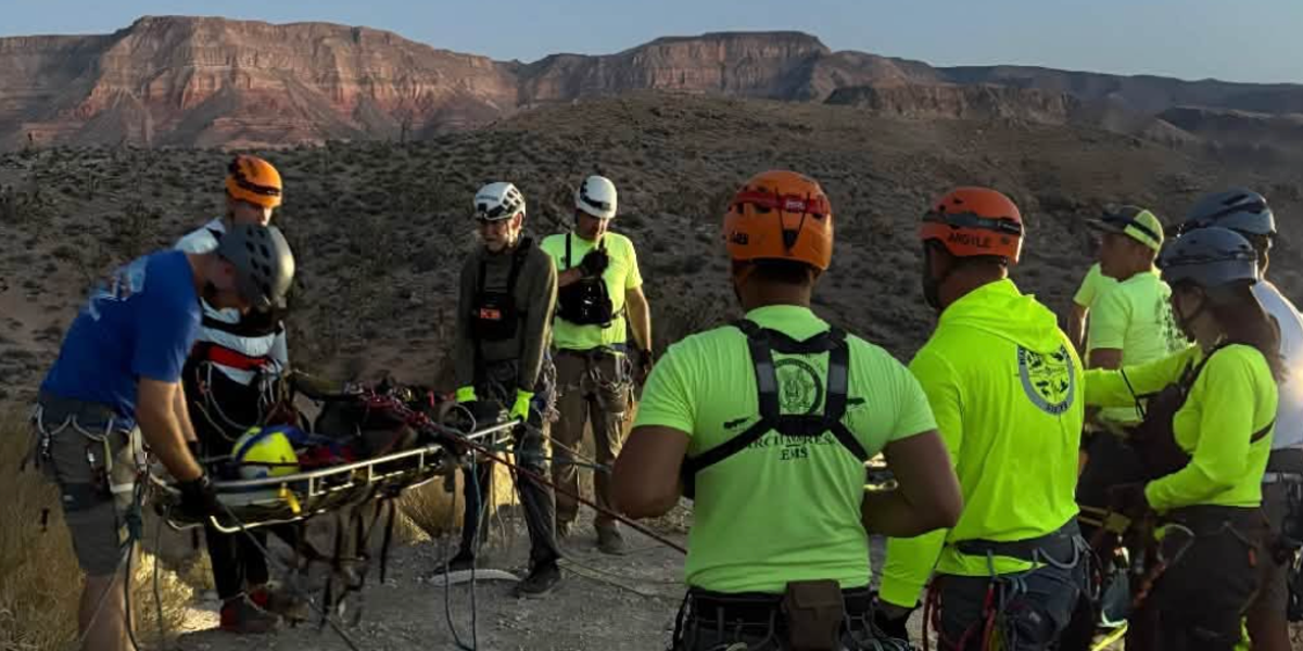 Father in Critical Condition After 80-Foot Fall While Rappelling with Toddler in Arizona Canyon Father in Critical Condition After 80-Foot Fall While Rappelling with Toddler in Arizona Canyon
