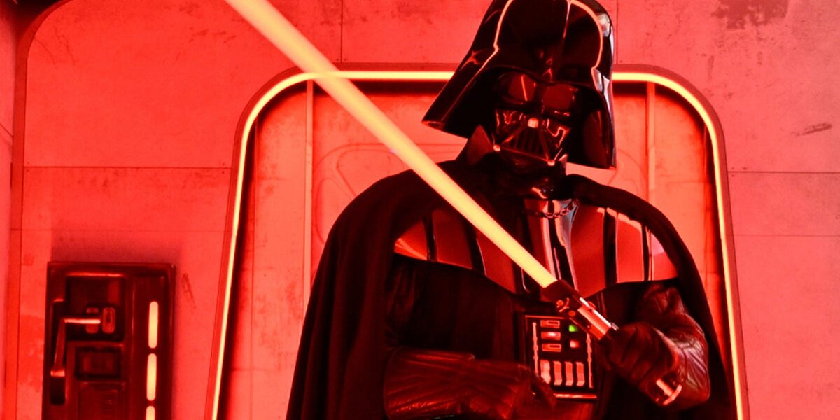 Darth Vader’s Lightsaber from ‘Star Wars’ Duel to Auction for Million Darth Vader’s Lightsaber from ‘Star Wars’ Duel to Auction for Million