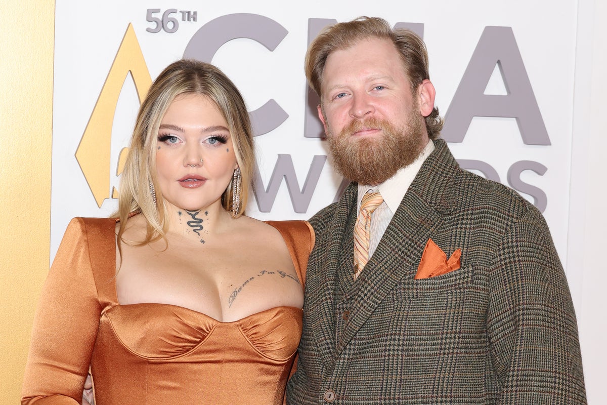 Elle King Celebrates Wedding to Dan Tooker in Lavish Ceremony Elle King Celebrates Wedding to Dan Tooker in Lavish Ceremony