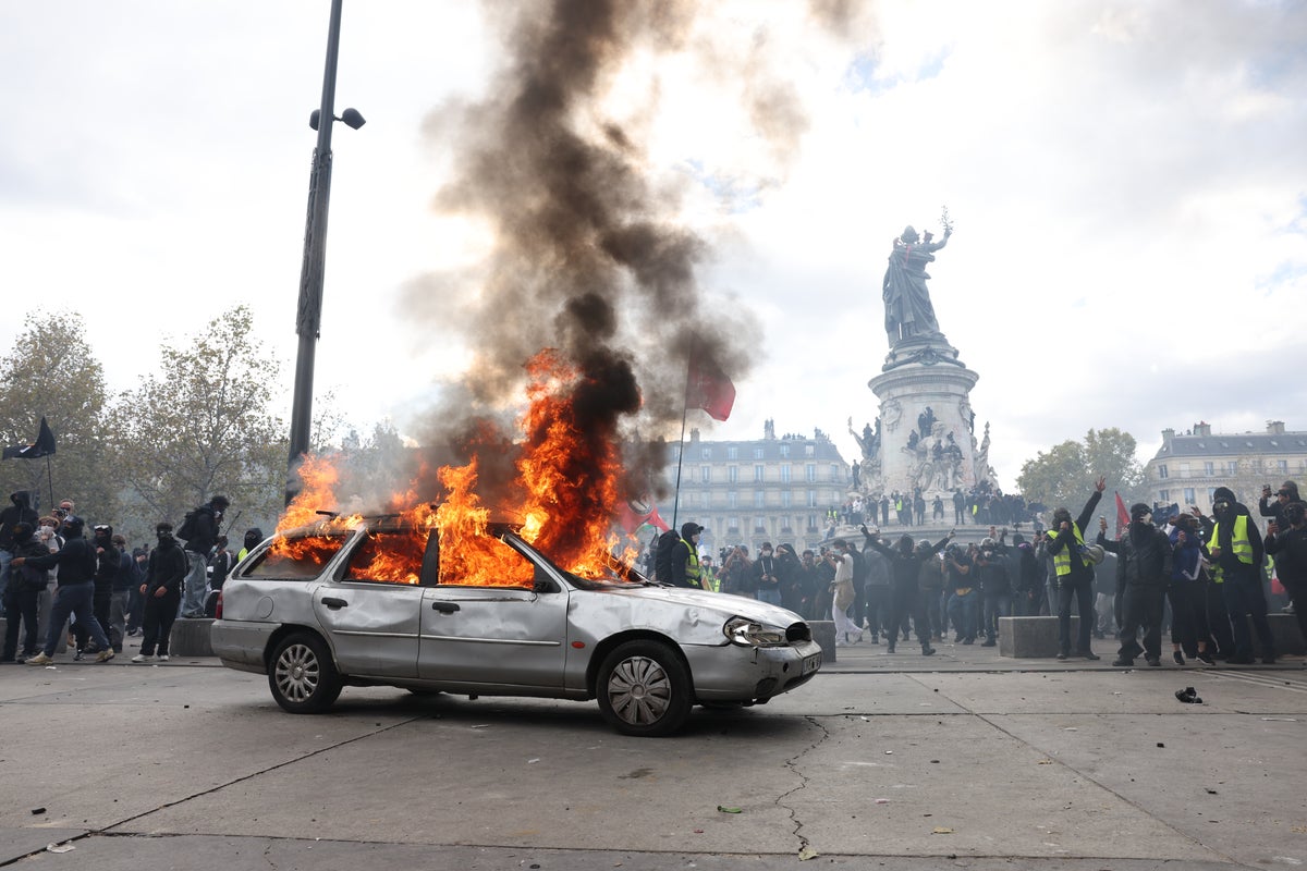 French Prime Minister Orders Curfews as Nationwide Unrest Escalates