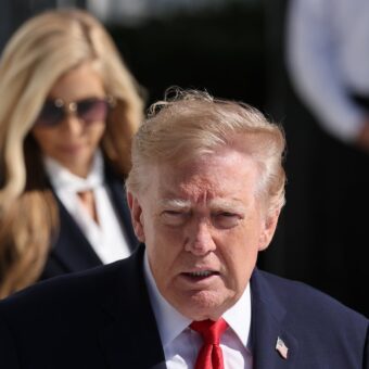 Internal Turmoil Grips White House as Trump Administration Faces Growing Instability Internal Turmoil Grips White House as Trump Administration Faces Growing Instability