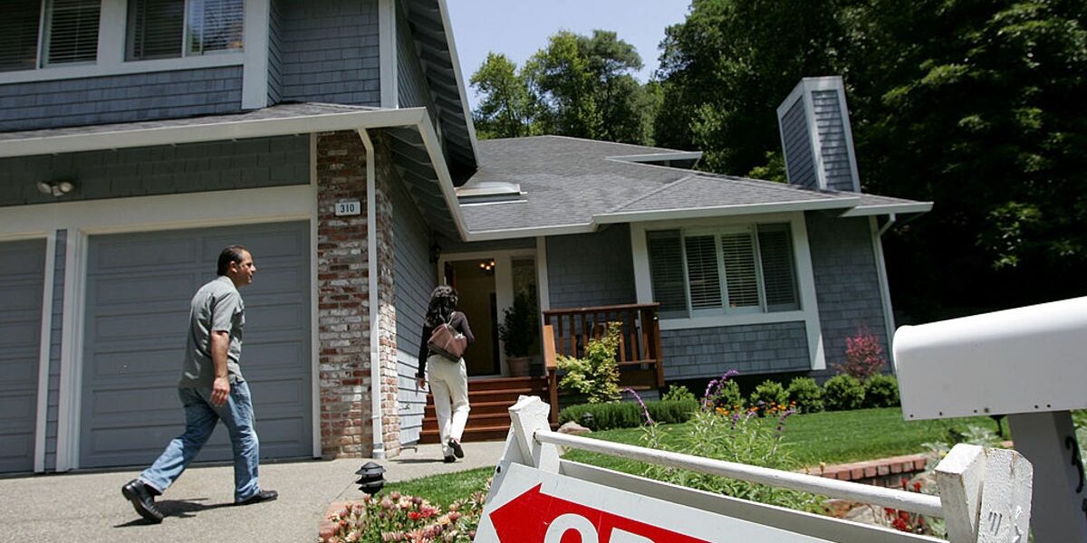 Housing Market Shows Signs of Change as Home Prices Drop in Key Western Cities