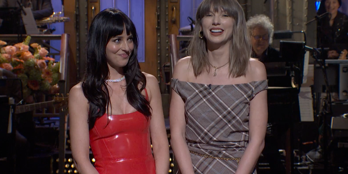 Taylor Swift Surprises ‘Saturday Night Live’ with Cameo as Dakota Johnson Jokes About Breakups