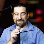 Noah Kahan Addresses Fan Misinterpretations of Lyrics: ‘Please Don’t Stop Your Medication’ Noah Kahan Addresses Fan Misinterpretations of Lyrics: ‘Please Don’t Stop Your Medication’