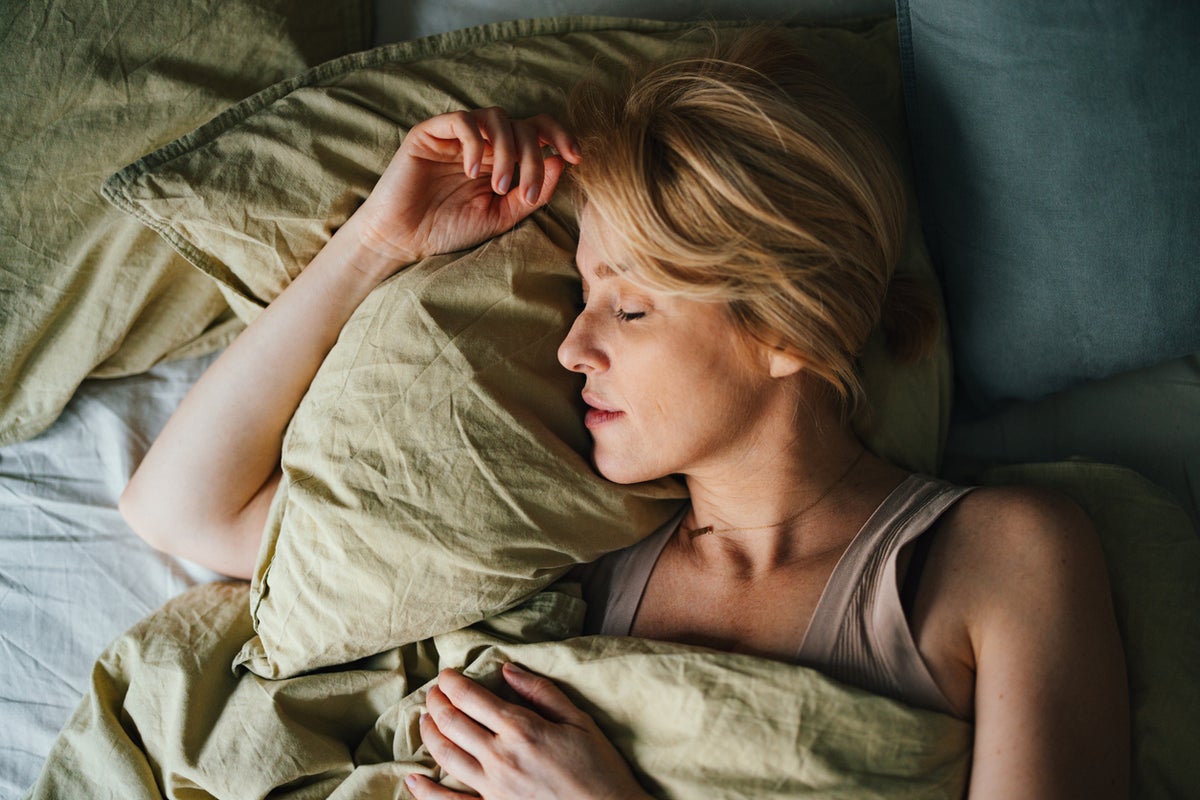 The Microbiologist’s Guide to Bedding Hygiene: How Often Should You Really Wash Your Sheets?
