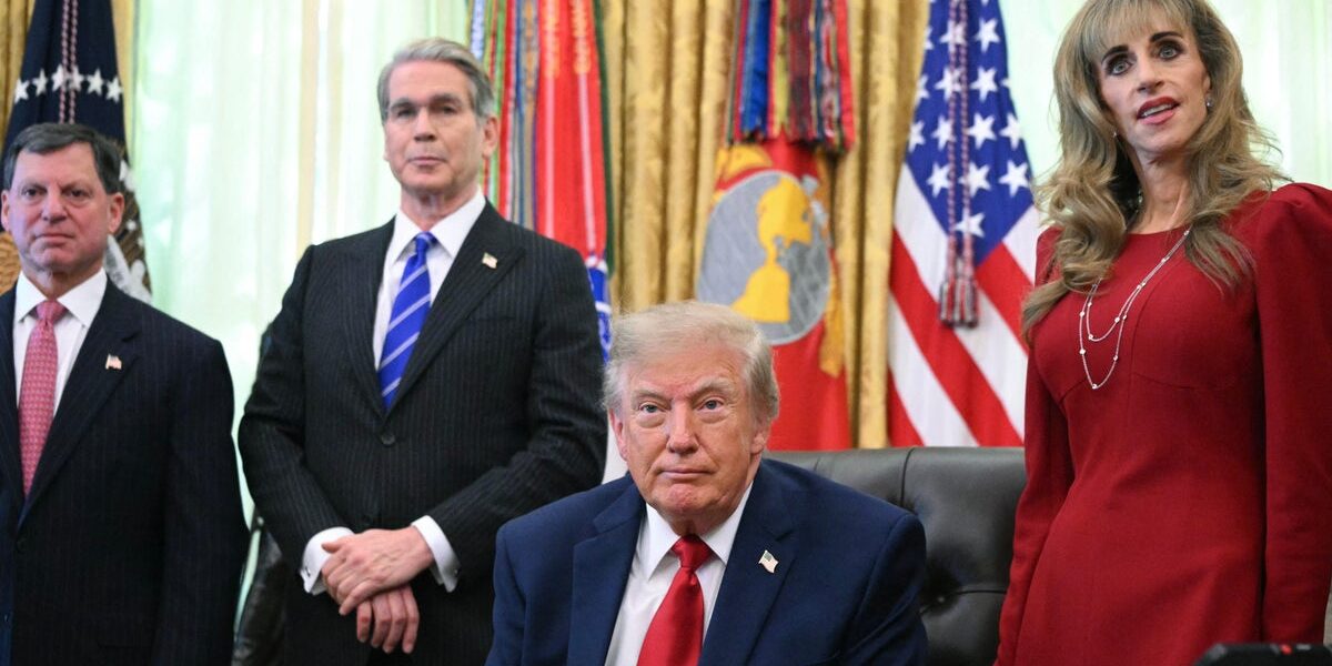 Trump’s Oval Office Moments Reveal More Than Intended