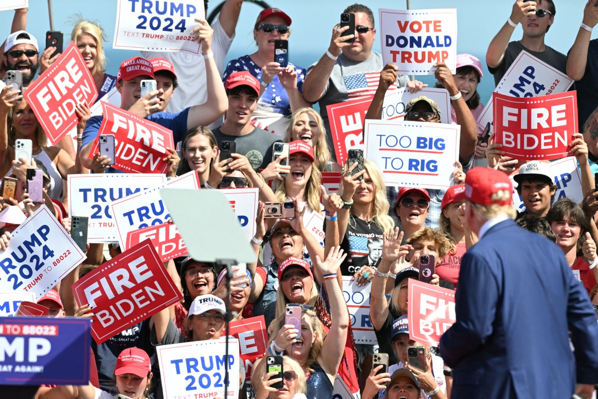 Young Voters Abandon Trump as Midterm Support Shifts Toward Democrats
