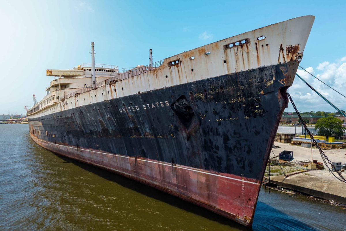 SS United States Set for Final Voyage to Ocean Floor After Years of Legal Battles SS United States Set for Final Voyage to Ocean Floor After Years of Legal Battles