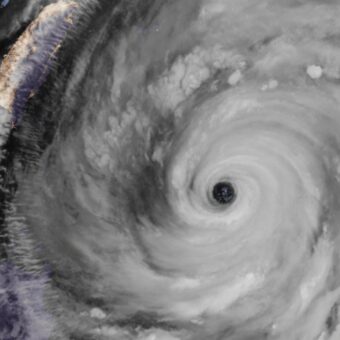 Super Typhoon Champi Triggers Mass Flight Cancellations as Taiwan Braces for Impact