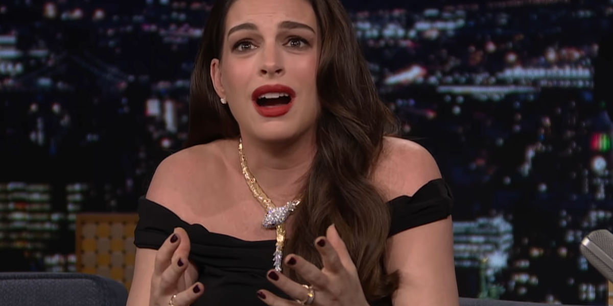Anne Hathaway Apologizes for Viral Red Carpet Moment at ‘Verity’ Premiere Anne Hathaway Apologizes for Viral Red Carpet Moment at ‘Verity’ Premiere