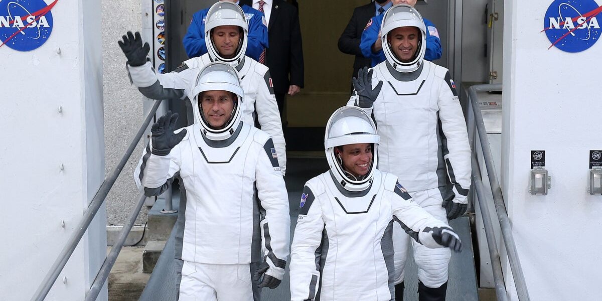 SpaceX Launches Four Astronauts on Six-Month Mission to ISS