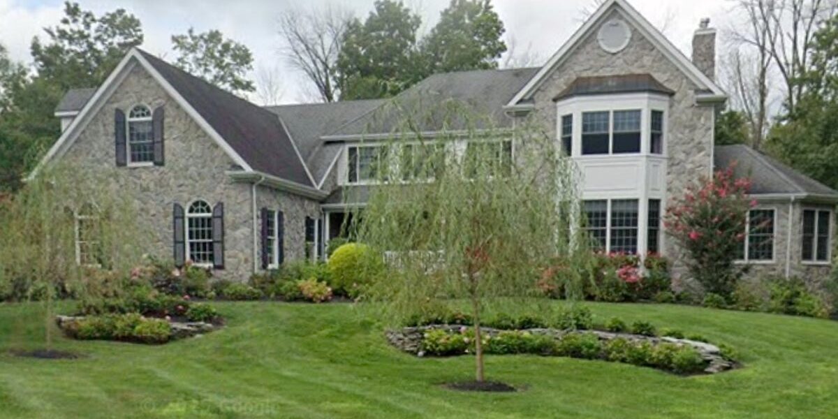 Insurance Executive Suspected in Fatal Shooting of Wife and Daughter in New Jersey Home Insurance Executive Suspected in Fatal Shooting of Wife and Daughter in New Jersey Home
