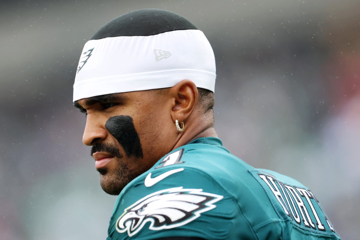 Eagles QB Jalen Hurts Sidelined for Remainder of 2026 Season Following Pulmonary Embolism Diagnosis