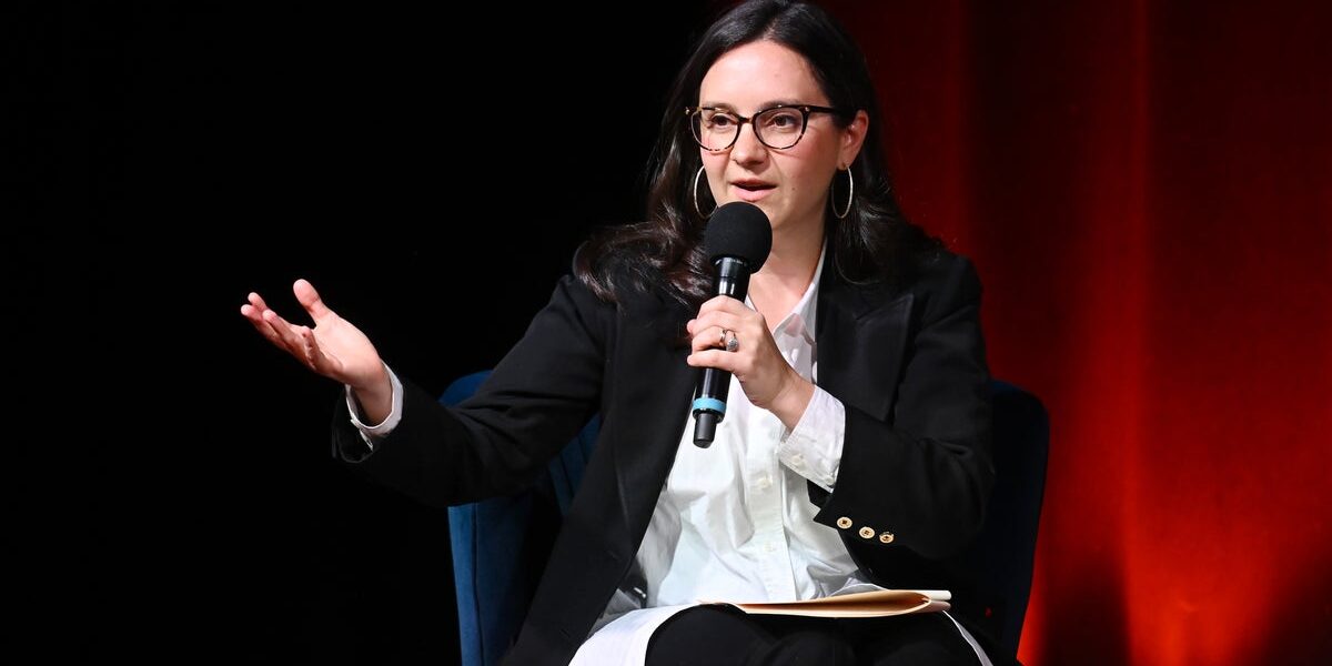 CBS News Ratings Plunge as Insider Claims Bari Weiss ‘Doesn’t Listen to Anyone’ CBS News Ratings Plunge as Insider Claims Bari Weiss ‘Doesn’t Listen to Anyone’