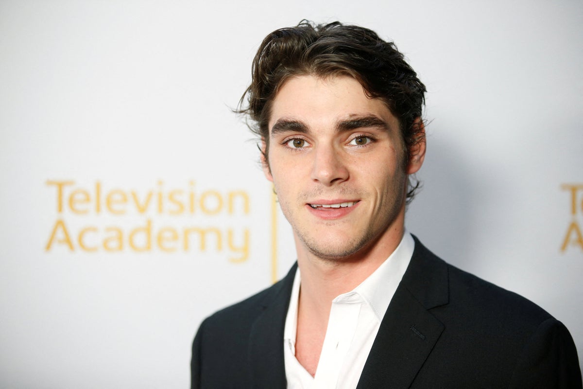 RJ Mitte: From Family Caretaker to ‘Breaking Bad’ Star RJ Mitte: From Family Caretaker to ‘Breaking Bad’ Star