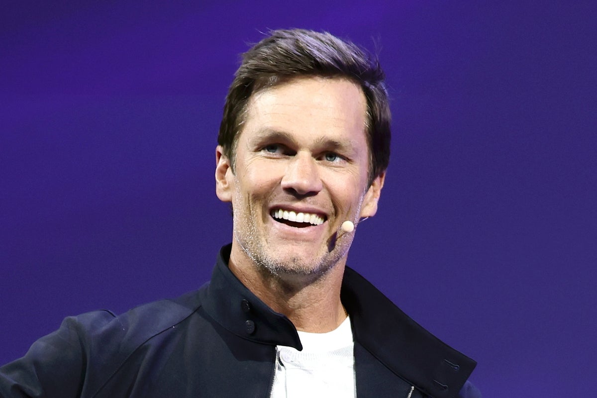 Tom Brady Addresses On-Air Technical Glitch During Fox Sports Broadcast