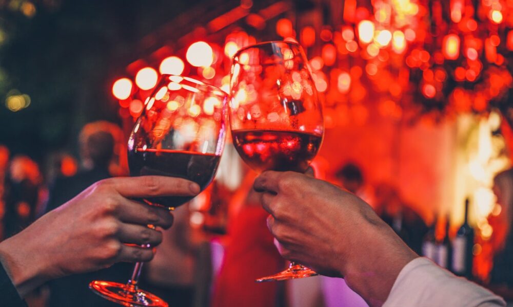 Singapore Government Launches Algorithm-Driven Dating Service for Civil Servants