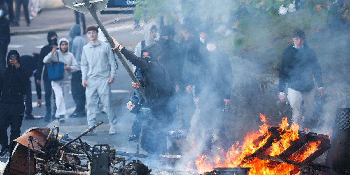 France Schools Face Continued Closure Amid Escalating Student Protests France Schools Face Continued Closure Amid Escalating Student Protests