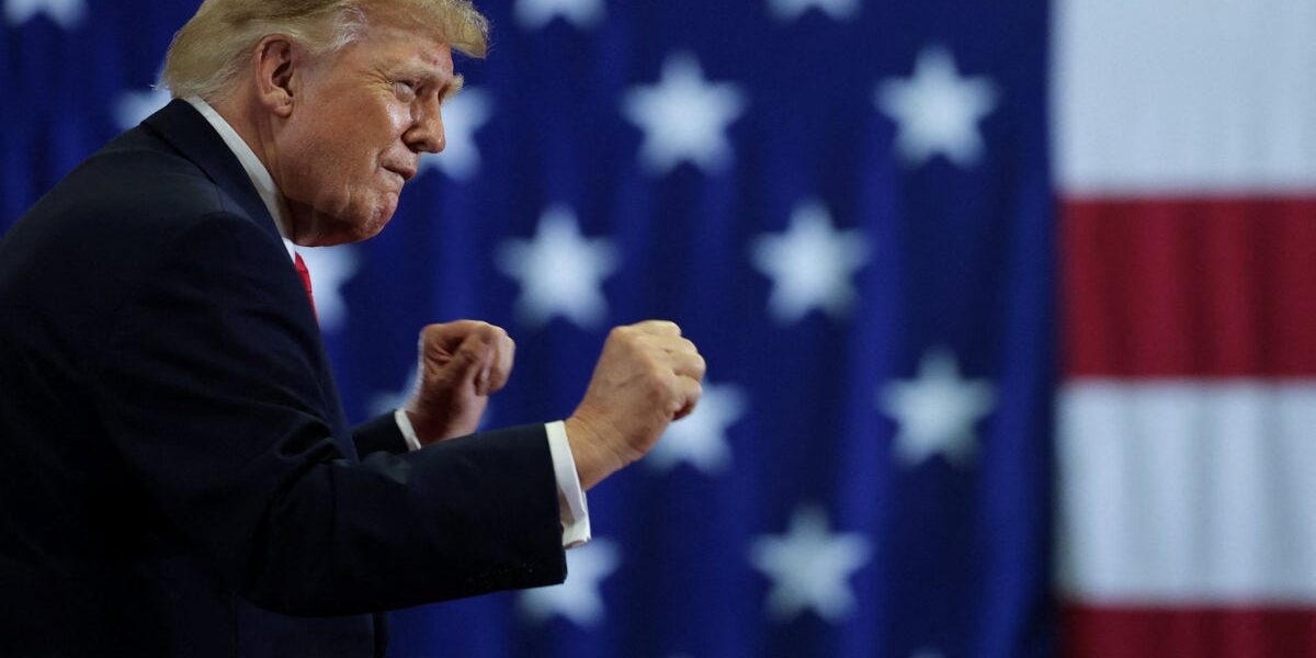 The Trump Dilemma: Republicans Face Midterm Reckoning as President Hits Campaign Trail