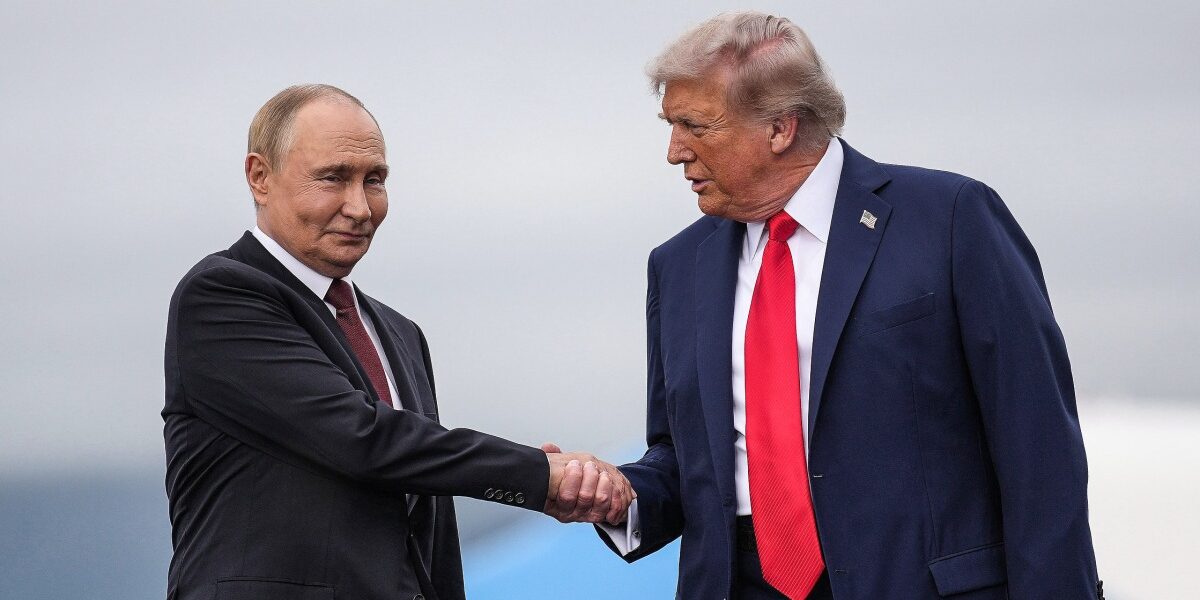 Trump Announces Temporary Relief on Russia Sanctions to Boost Global Diesel Supply