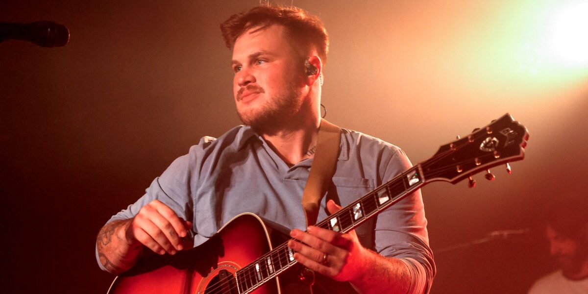 Zach Bryan Sparks Controversy in Boston with ‘Free Palestine’ Shirt Amid Ed Sheeran Tour Fallout Zach Bryan Sparks Controversy in Boston with ‘Free Palestine’ Shirt Amid Ed Sheeran Tour Fallout