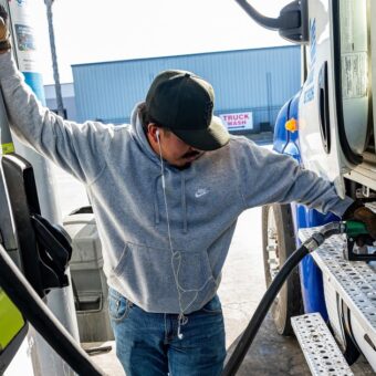 Energy Prices Climb as Trump’s Ceasefire Plan Fails to Affect Russia-Ukraine Conflict