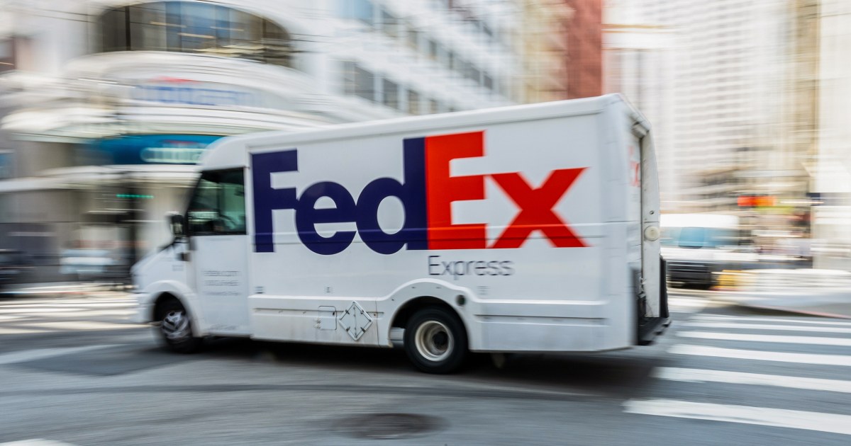 Thieves Swipe Nearly M in Rare Trading Cards from FedEx Truck in California Thieves Swipe Nearly M in Rare Trading Cards from FedEx Truck in California