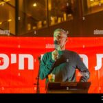 Israeli Police Arrest Armed Man Near Left-Wing Leader Yair Golan on Election Day