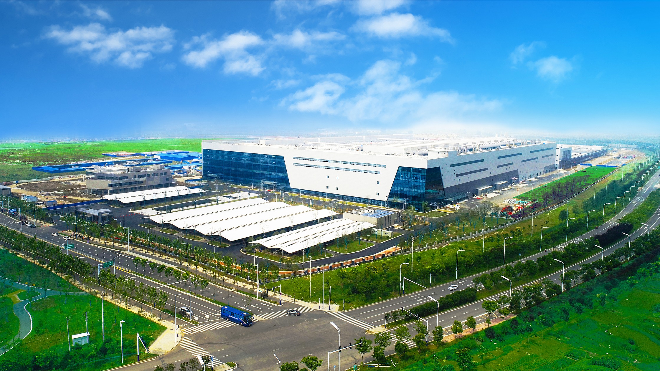 China’s CXMT Begins Advanced AI Memory Production Despite Low Yields