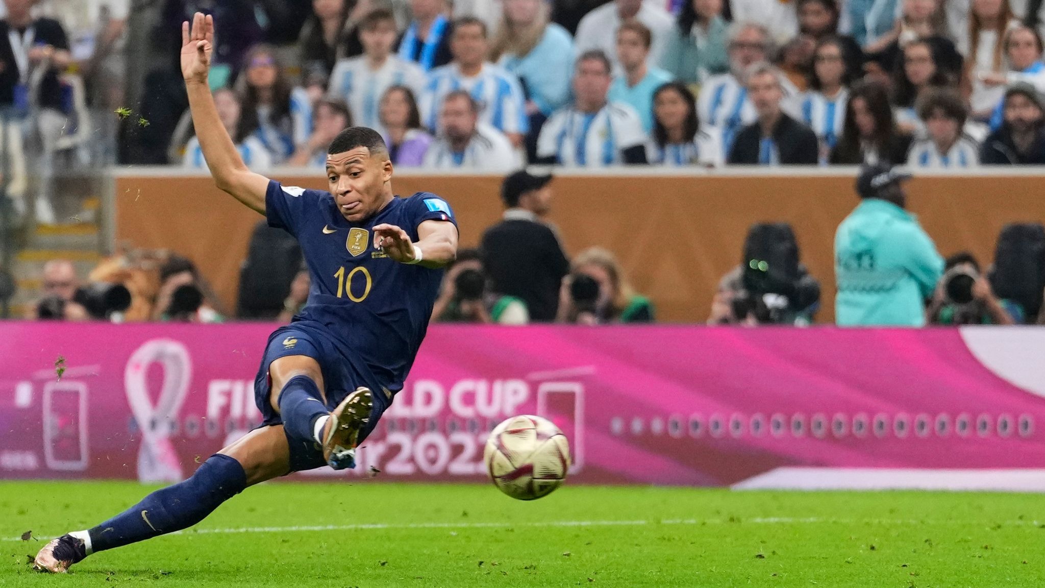 Kylian Mbappé Issues Apology After Mao Zedong Remark Triggers Chinese Brand Boycotts