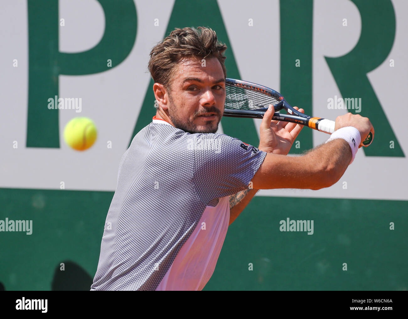 Stan Wawrinka Retires from Professional Tennis After Emotional Final Match in Basel