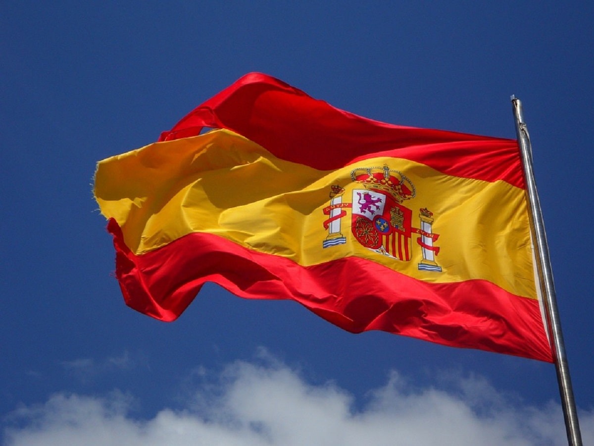 Traffic Control Errors Blamed for Fatal Spain Train Crash, 68 Dead Traffic Control Errors Blamed for Fatal Spain Train Crash, 68 Dead