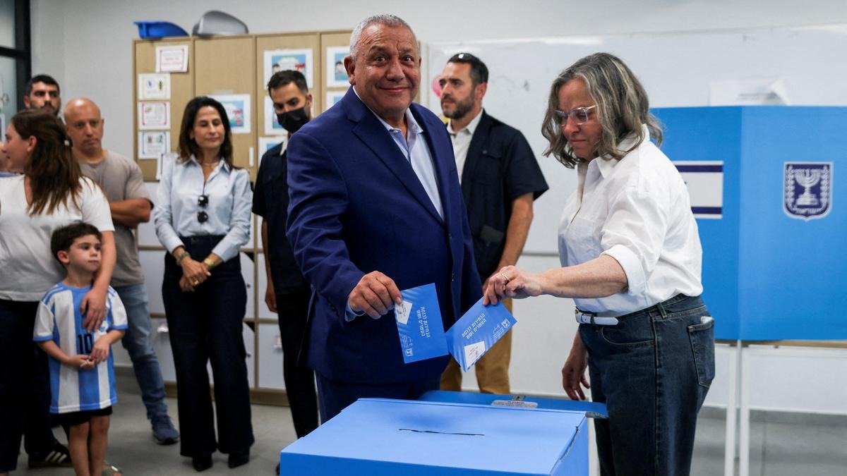 Israelis Cast Ballots in Record-Breaking Election Testing Netanyahu’s Future Israelis Cast Ballots in Record-Breaking Election Testing Netanyahu’s Future