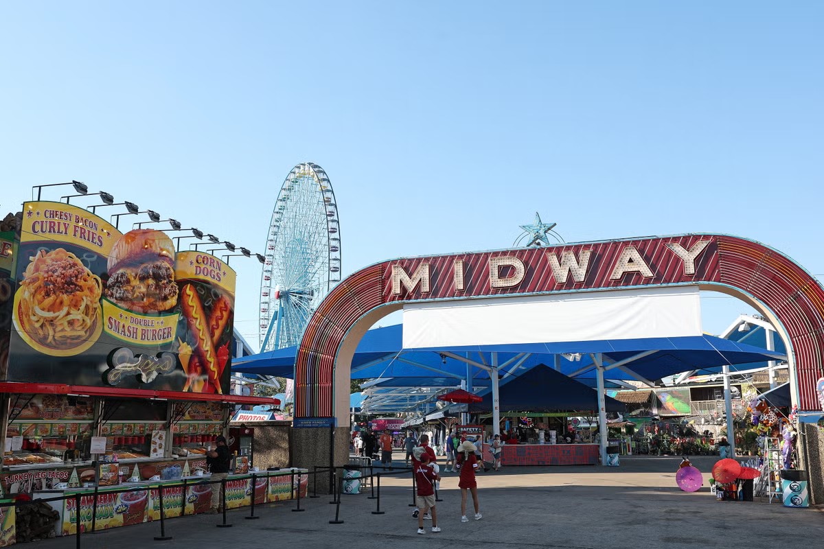 Dallas Health Officials Probe E. Coli Cluster Linked to State Fair Petting Zoo Dallas Health Officials Probe E. Coli Cluster Linked to State Fair Petting Zoo