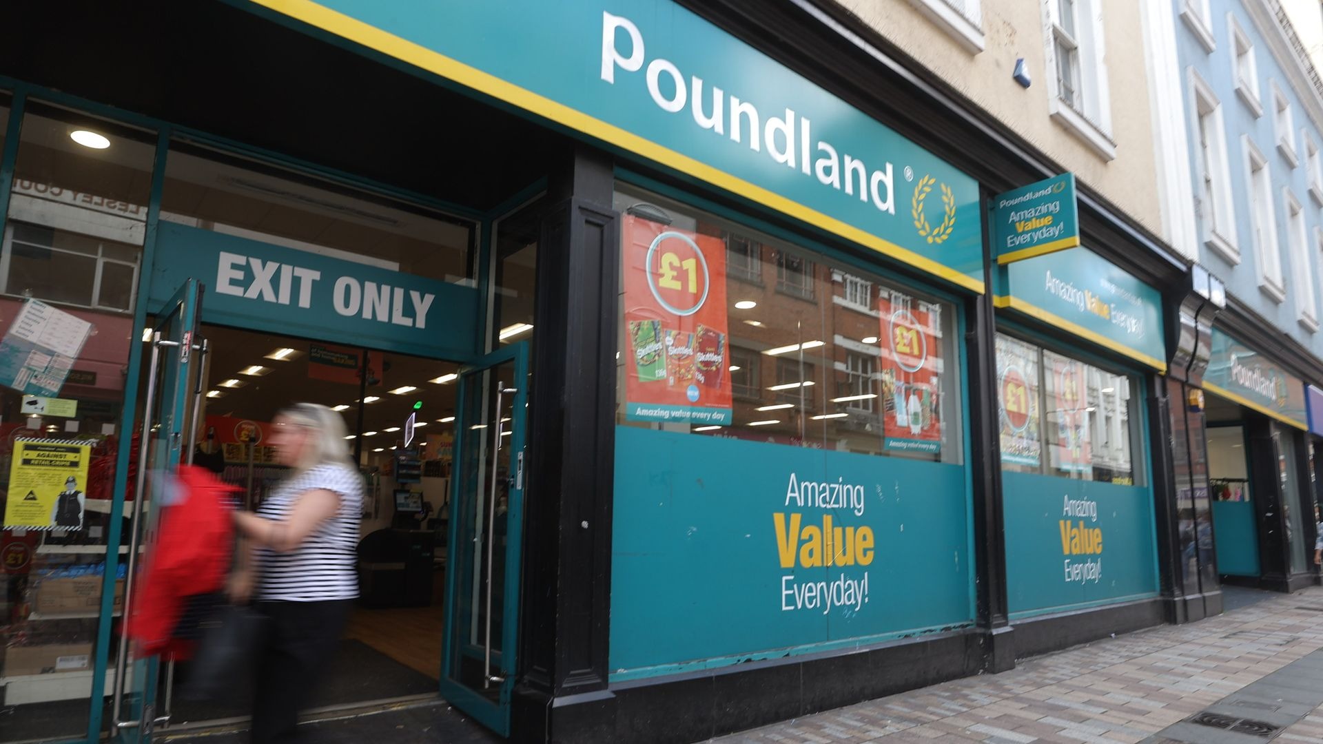 Poundland Faces Imminent Collapse as Rescue Directors Prepare to Resign