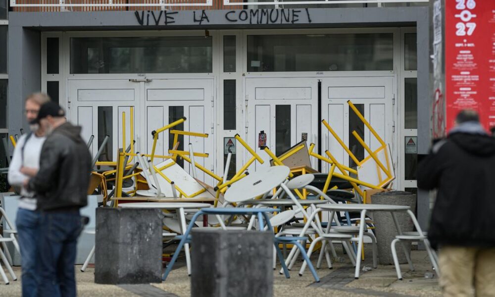 France Prepares for New Wave of Student Protests Over School Conditions France Prepares for New Wave of Student Protests Over School Conditions